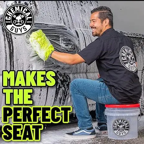 Chemical Guys Heavy Duty Ultra Clear Detailing Bucket (4.25 Gal) - Image 10