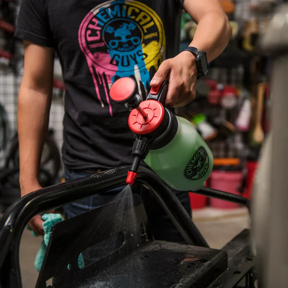 Chemical Guys Mr. Sprayer Full Function Atomizer and Pump Sprayer - Image 16
