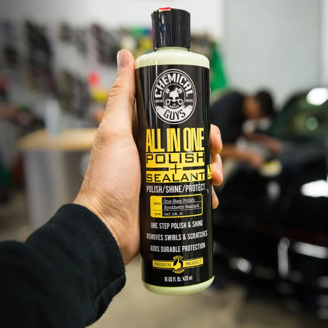 Chemical Guys V4 All In One Polish, Shine & Sealant 16oz - Image 3