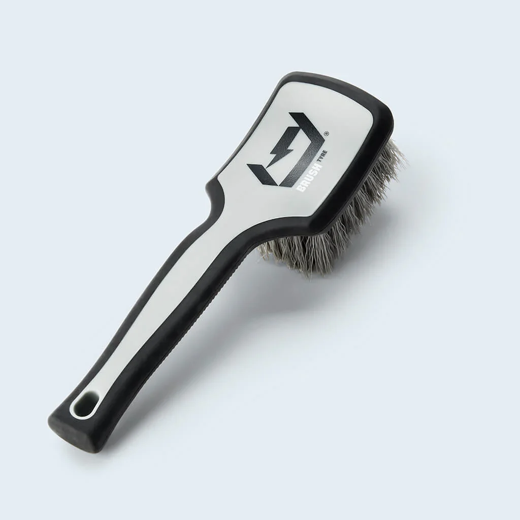 Duel Tyre Scrubbing Brush - Image 2