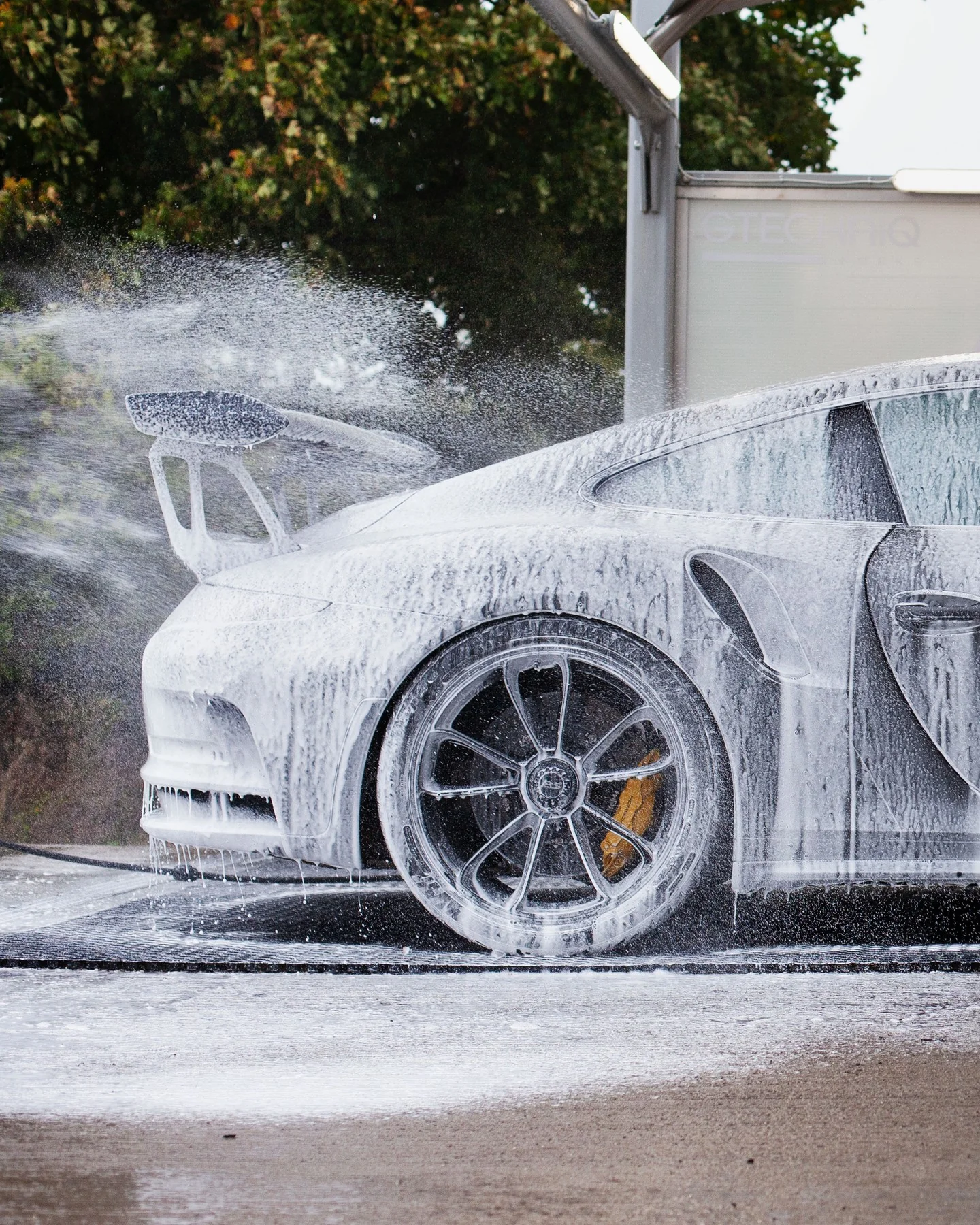 Gtechniq W4 Citrus Snow Foam - Image 10