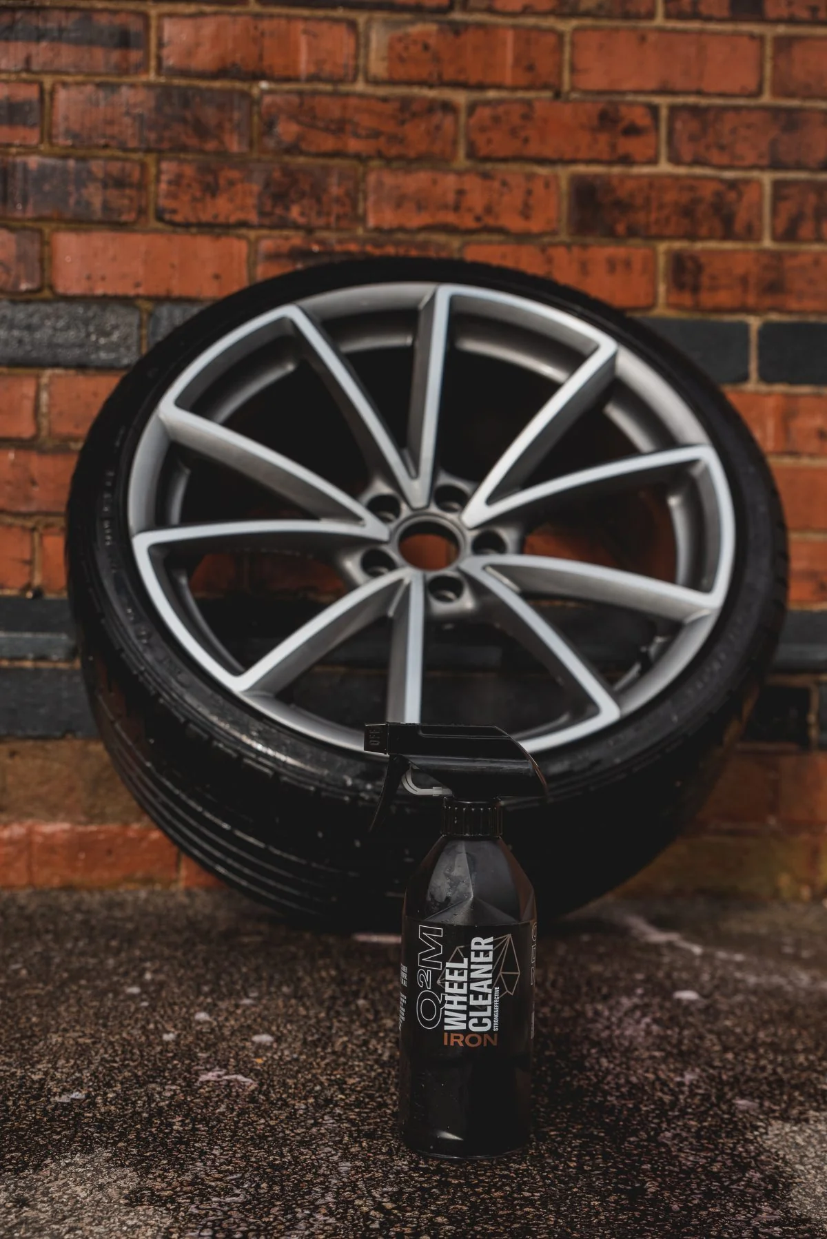 Gyeon Q²M Iron Wheel Cleaner Redefined - Image 8