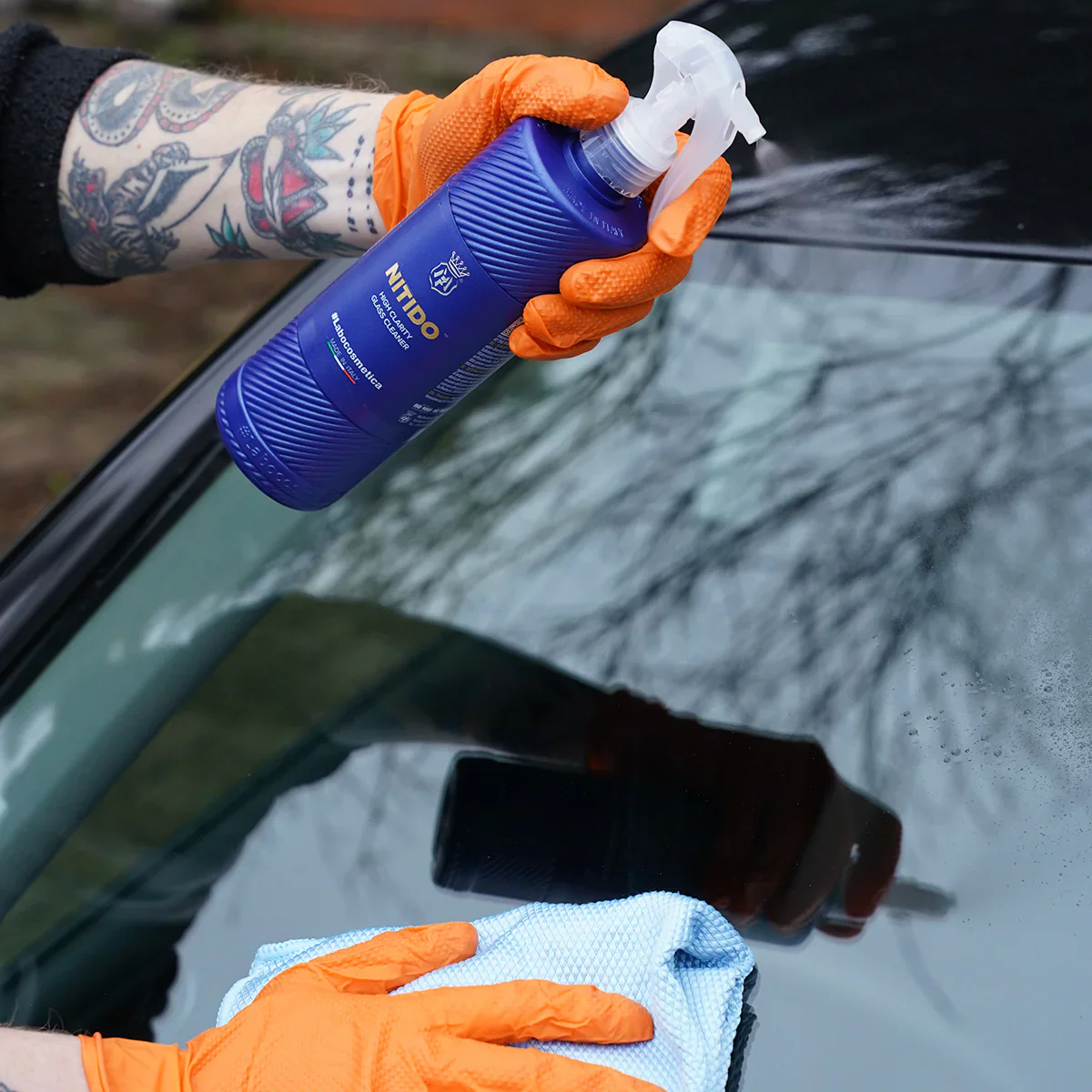 Labocosmetica Nitido (High Clarity Glass Cleaner) - Image 3