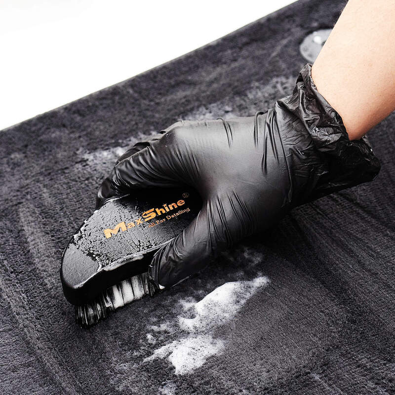 Maxshine Ergonomic Tyre Cleaning Brush - Image 3