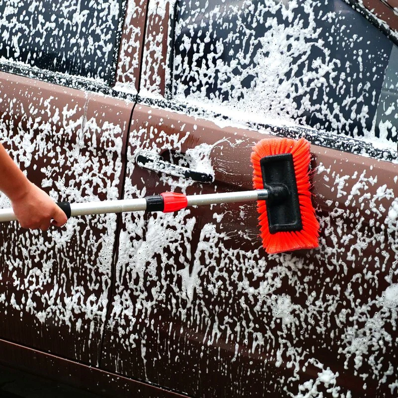 Maxshine Flow-Thru Wash Brush - Image 4
