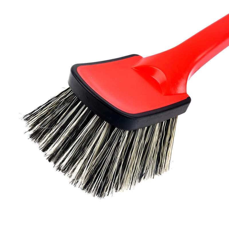 Maxshine Soft Grip Tyre & Wheel Cleaning Brush - Long Handle - Image 3