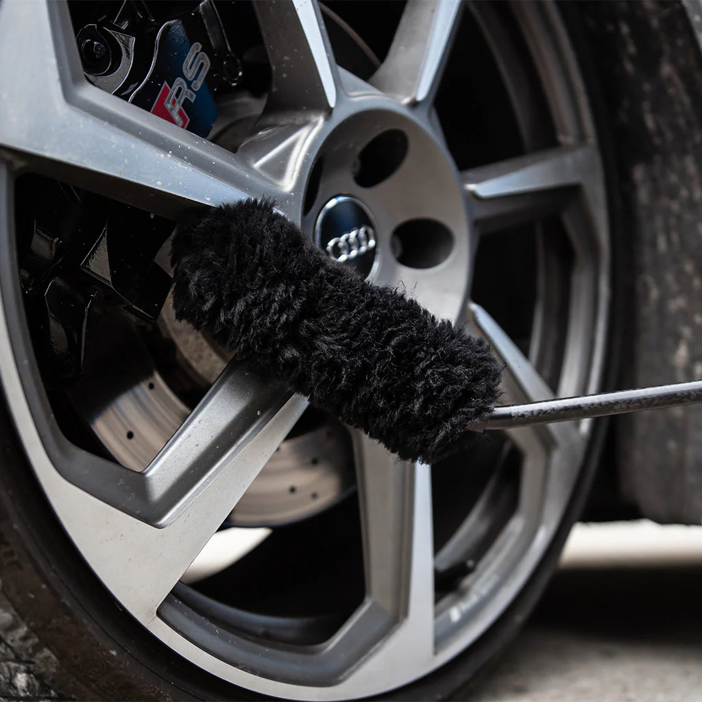 Mammoth Woolly Wheel Wand Angled - Image 5