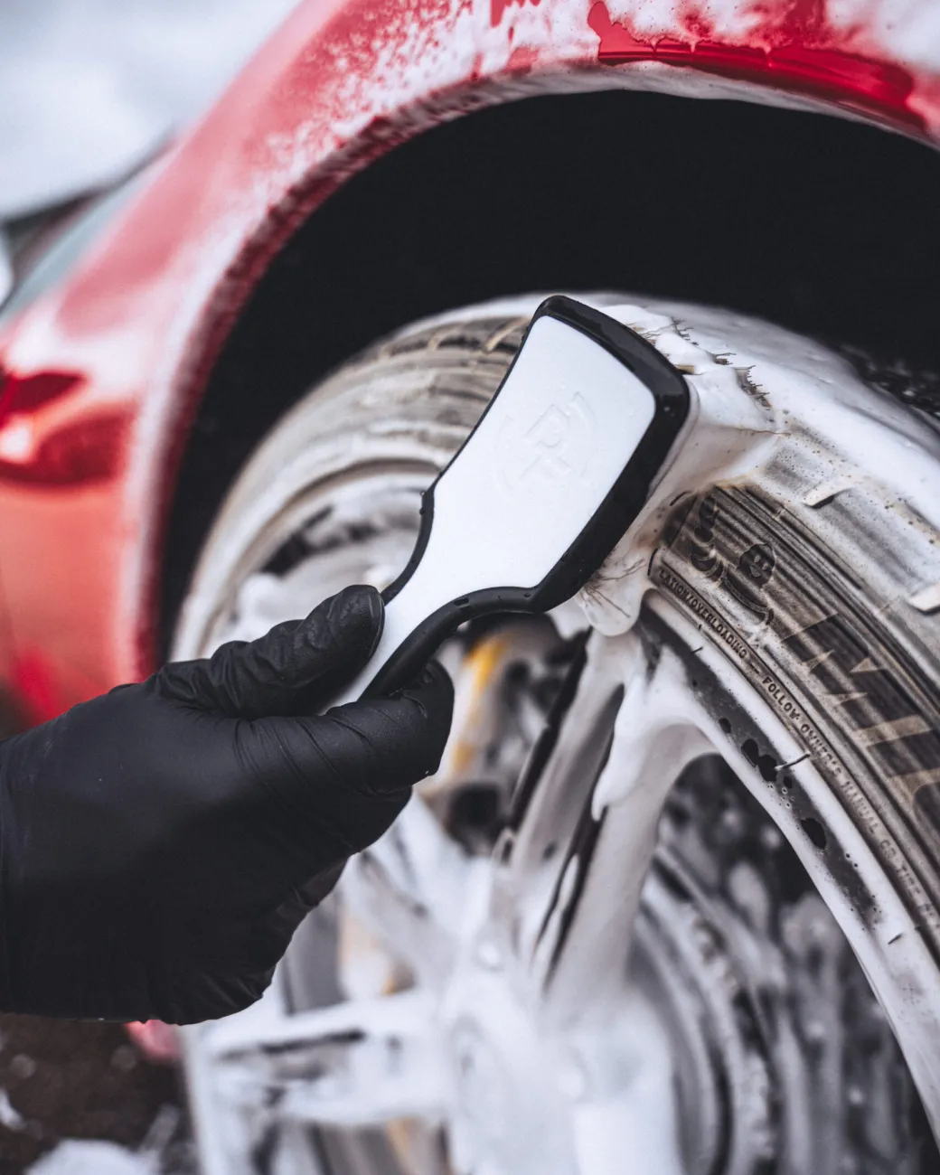 Yum Cars Detail Factory Tyre Brush - Image 9